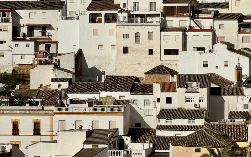 Álora
